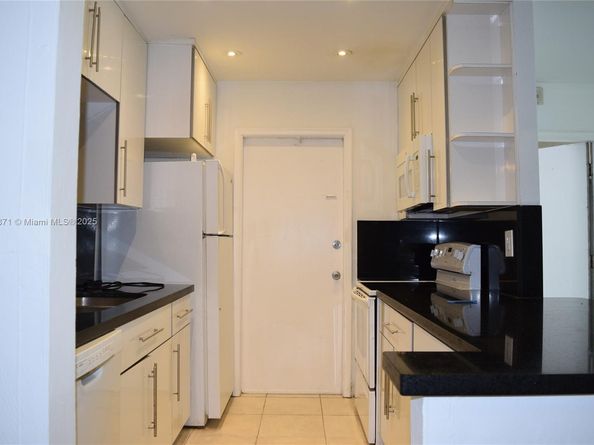 7955 SW 104th St 203D, Miami FL 33156