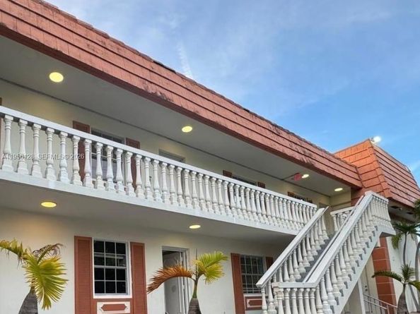 4321 NW 9th Ave 104, Deerfield Beach FL 33064