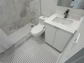 850 NW 109th St, Miami FL 33168