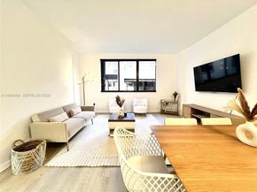 540 Brickell Key Dr 202, Miami FL 33131