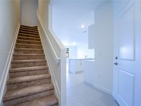 4941 Peacock Way 4941, Dania Beach FL 33312