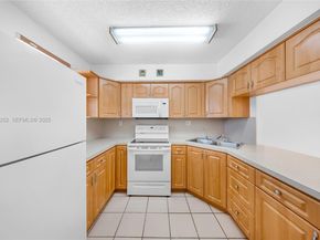 5765 W 25th Ct 411, Hialeah FL 33016