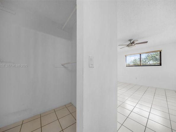 5765 W 25th Ct 411, Hialeah FL 33016