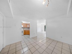 5765 W 25th Ct 411, Hialeah FL 33016