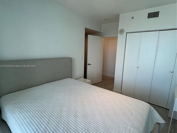 6700 Indian Creek Dr 701, Miami Beach FL 33141