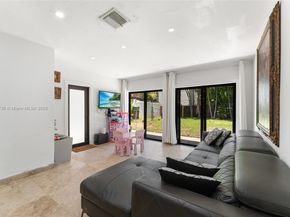2054 Alton Rd, Miami Beach FL 33140