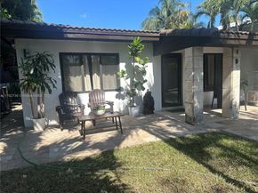2054 Alton Rd, Miami Beach FL 33140