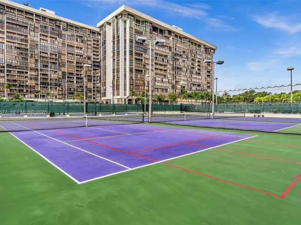 1865 Brickell Ave A703, Miami FL 33129