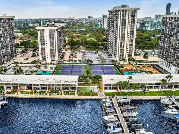 1865 Brickell Ave A703, Miami FL 33129