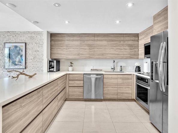 1865 Brickell Ave A703, Miami FL 33129