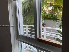 2555 NE 193rd St 2108, Miami FL 33180