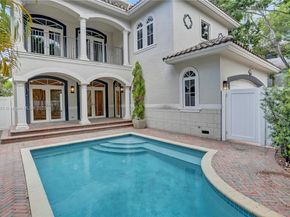 821 SE 2nd Ct, Fort Lauderdale FL 33301
