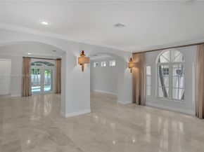 821 SE 2nd Ct, Fort Lauderdale FL 33301