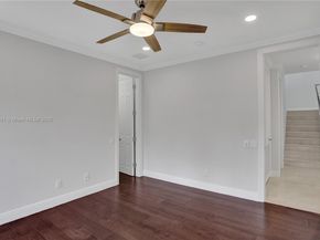 821 SE 2nd Ct, Fort Lauderdale FL 33301