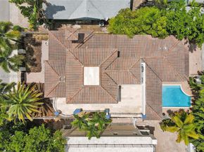 821 SE 2nd Ct, Fort Lauderdale FL 33301