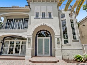 821 SE 2nd Ct, Fort Lauderdale FL 33301