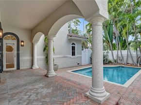 821 SE 2nd Ct, Fort Lauderdale FL 33301