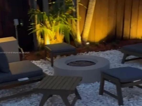 1115 N 13th Ter, Hollywood FL 33019