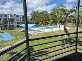 1701 NE 191st St A214, Miami FL 33179