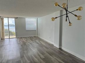 150 SE 25th Rd 8L, Miami FL 33129
