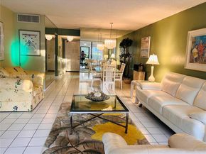 4387 Trevi Ct 107, Lake Worth FL 33467