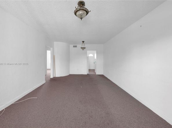 3401 SW 10th St 2B, Miami FL 33135