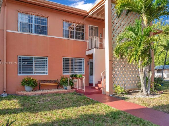 3401 SW 10th St 2B, Miami FL 33135