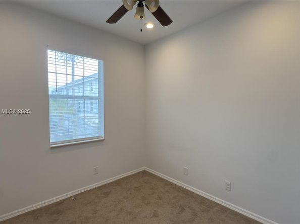 1587 Frederick Small Rd, Jupiter FL 33458