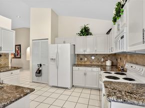 8754 NW 75th Pl, Tamarac FL 33321