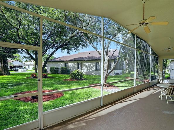 8754 NW 75th Pl, Tamarac FL 33321