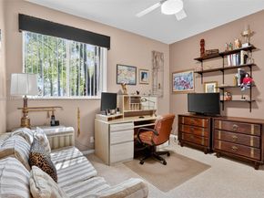 8754 NW 75th Pl, Tamarac FL 33321