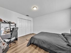 1042 Thistle Creek Ct, Weston FL 33327