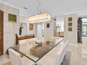 523 Stonemont Dr, Weston FL 33326