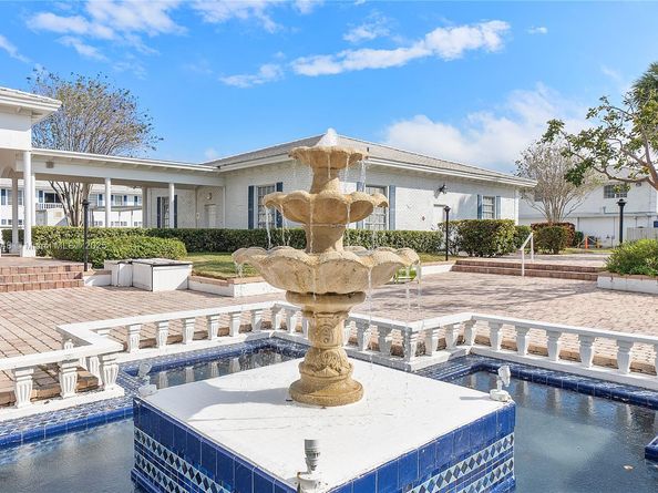 2180 NE 67th St 728, Fort Lauderdale FL 33308