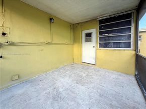 610 NW 17th St, Homestead FL 33030