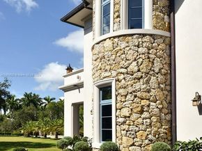 5771 SW 94th St, Pinecrest FL 33156