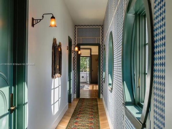 5771 SW 94th St, Pinecrest FL 33156