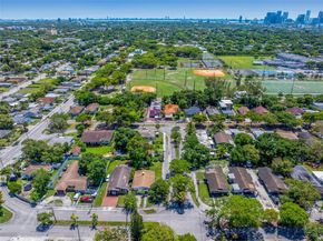1515 NW 49th St, Miami FL 33142