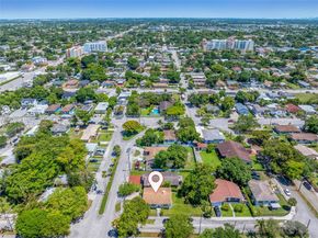 1515 NW 49th St, Miami FL 33142