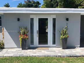 1621 N Victoria Park Rd, Fort Lauderdale FL 33305