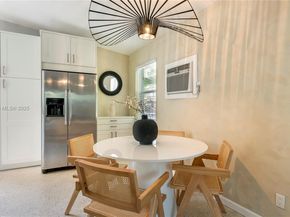 1621 N Victoria Park Rd, Fort Lauderdale FL 33305