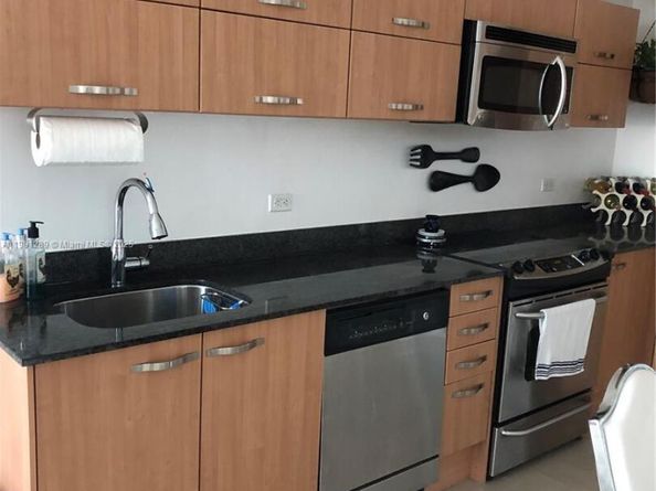 350 S Miami Ave 1511, Miami FL 33130