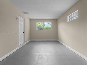230 SE 9th St, Pompano Beach FL 33060