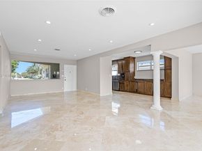 230 SE 9th St, Pompano Beach FL 33060
