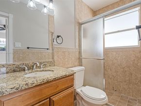 230 SE 9th St, Pompano Beach FL 33060