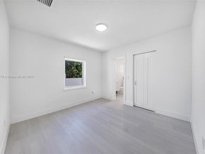 1828 NW 58th St, Miami FL 33142