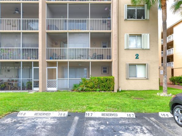 17000 NW 67th Ave 230, Hialeah FL 33015