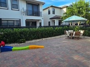 3345 W 95th Ter, Hialeah FL 33018