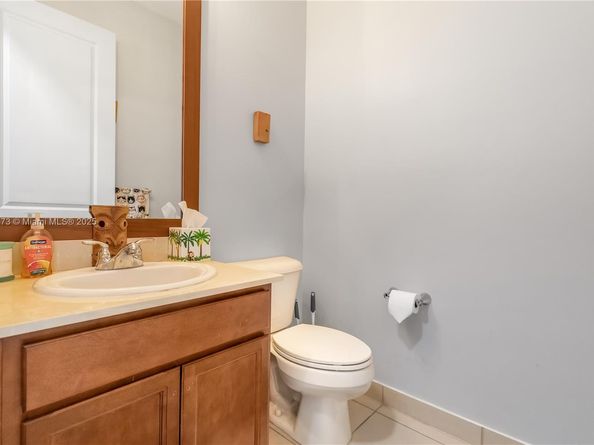 3345 W 95th Ter, Hialeah FL 33018