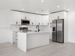 3341 NW 7th St, Lauderhill FL 33311